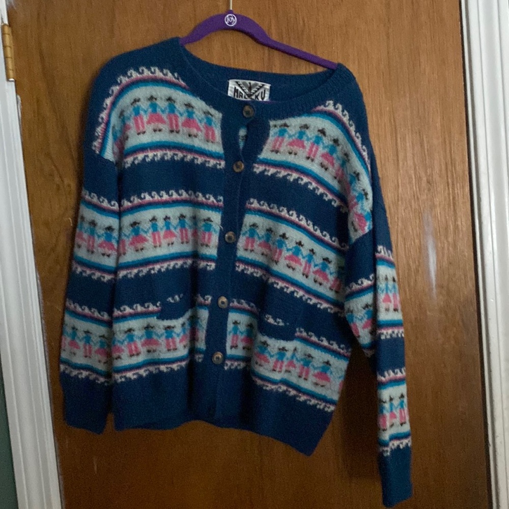 Vintage wool blend sweater no tag I guess medium